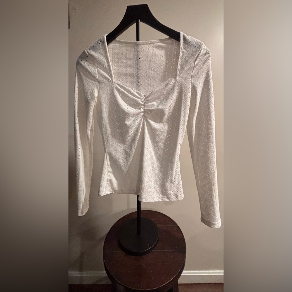 Elegant White Ruched Women's Top